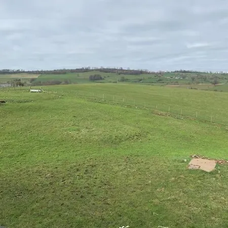 Lejlighed Farm Caravan On Working Farm *