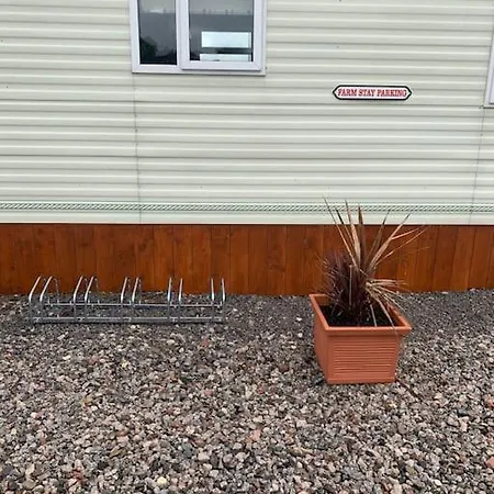Farm Caravan On Working Farm * Dacre (Cumbria)